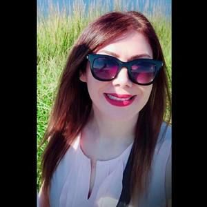 Meet your Posher, Roya